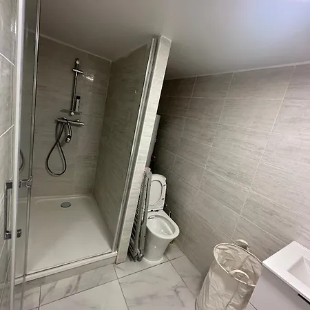 Appartement Calme Moderne Proche De Disneyland Wifi & Cafe Gratuit & Arrivee Autonome *